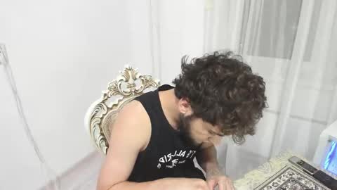 Snapshot of sexykolya chatting on October 19, 5:35 pm Kolya online show from October 19, 5:35 pm