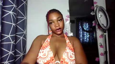 malia online show from May 21, 8:32 am
