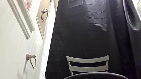 sexyladyeatingpussy online show from September 11, 3:06 am