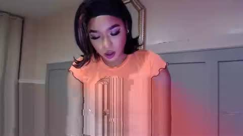 Snapshot of sexylatincouple chatting on January 17, 8:52 am SEXYLATINCOUPLE online show from January 17, 8:52 am