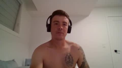 sexylatino4 online show from October 8, 5:38 am