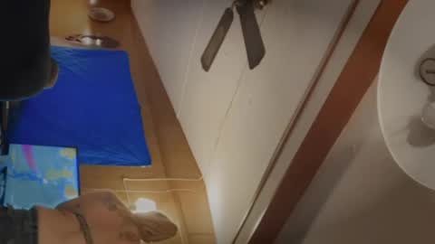 Lexi online show from November 28, 5:21 am