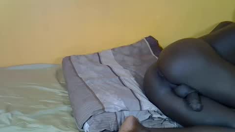 Snapshot of sexylinkedebony chatting on April 1, 1:41 pm Samuel Ronald online show from April 1, 1:41 pm