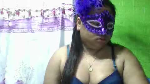 sexyloves143 online show from September 26, 6:01 pm