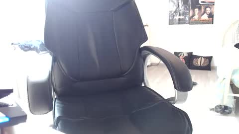 Vincent Vega online show from March 11, 12:17 pm