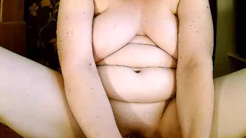 Squirty Maya Gold online show from September 18, 7:21 am