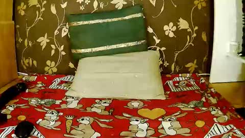 Squirty Maya Gold online show from March 9, 7:23 am