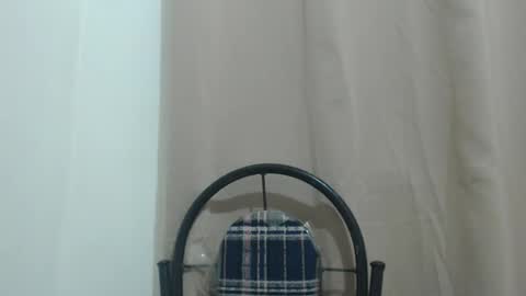 sexymye online show from November 8, 10:15 am