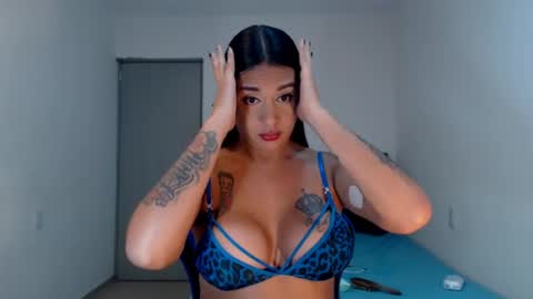 Natalia Duran online show from July 2, 9:21 pm
