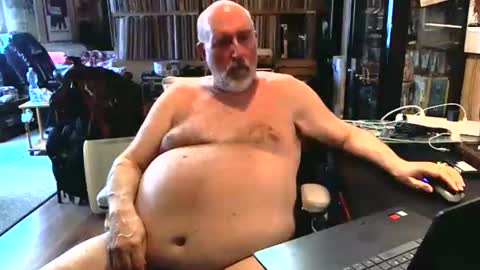 Grizz Lee Bear online show from October 23, 11:31 am