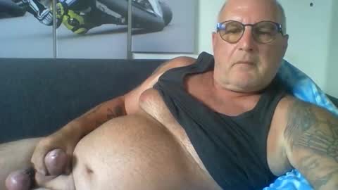 Snapshot of sexypaa chatting on May 3, 12:22 pm sexypaa online show from May 3, 12:22 pm