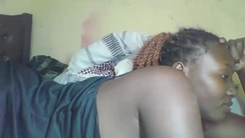 Snapshot of sexypamm chatting on December 2, 6:47 pm sexypamm online show from December 2, 6:47 pm