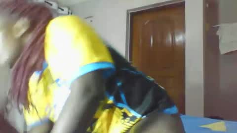 Snapshot of sexypamm chatting on February 25, 4:27 pm sexypamm online show from February 25, 4:27 pm