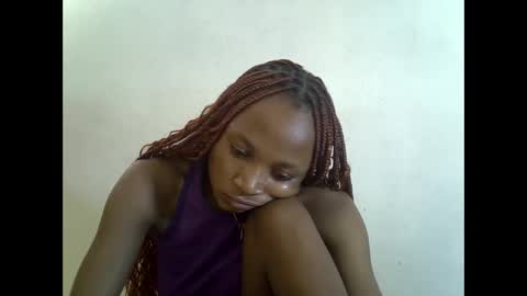 Snapshot of sexypetite4 chatting on September 9, 6:24 am SHARON online show from September 9, 6:24 am