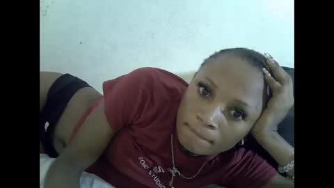 Snapshot of sexypetite4 chatting on October 14, 6:47 am SHARON online show from October 14, 6:47 am