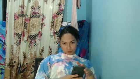 sexypetiteraine online show from January 6, 1:26 pm