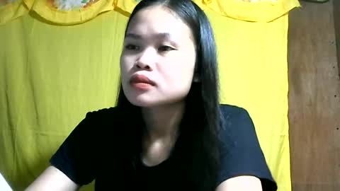 Snapshot of sexypinay1815 chatting on June 27, 9:47 am Sexypinay online show from June 27, 9:47 am