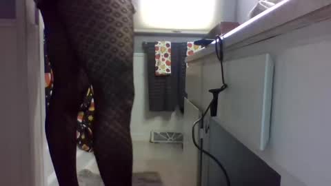sexypluvin online show from November 8, 5:01 pm