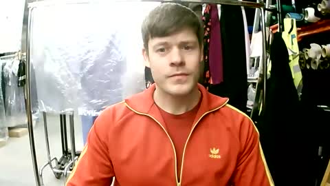 Snapshot of sexypornhot chatting on February 5, 6:29 am Erikson online show from February 5, 6:29 am