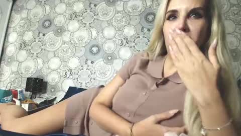 SexyQueenNina online show from November 1, 10:34 pm