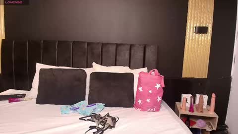 R A C H E L online show from October 3, 11:51 am