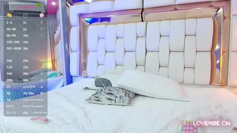 Kendall online show from January 28, 12:11 pm