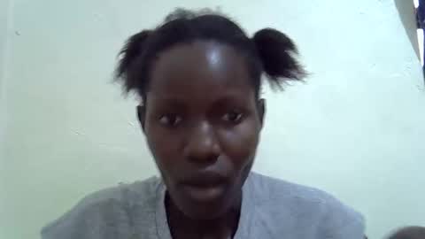 sexyslim23223005 online show from April 19, 7:51 am