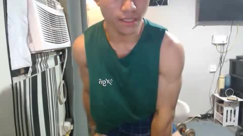 sexystrongcum online show from February 22, 1:29 am