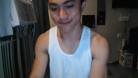 sexystrongcum online show from March 23, 2:37 am