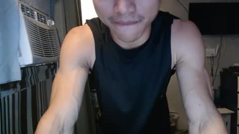 sexystrongcum online show from March 26, 3:01 am