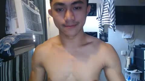 sexystrongcum online show from April 4, 2:10 am