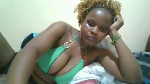 faty online show from March 8, 10:35 pm