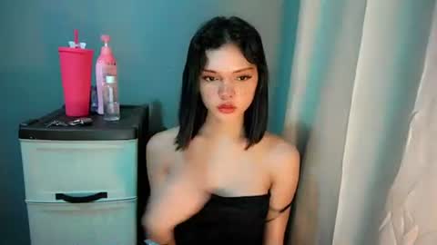 sexytight_tanya online show from October 27, 4:22 pm