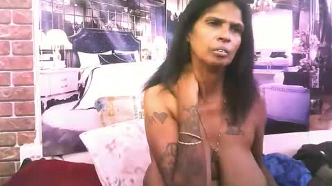 sexyva4u2luv online show from November 29, 8:34 pm