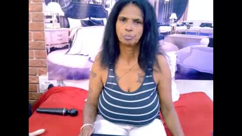 Snapshot of sexyva4u2luv chatting on April 21, 6:34 pm sexyva4u2luv online show from April 21, 6:34 pm