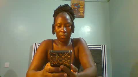 VIVIAN online show from March 2, 9:22 pm