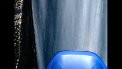 Blue online show from December 13, 10:08 am