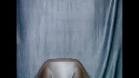 Blue online show from February 22, 7:03 pm