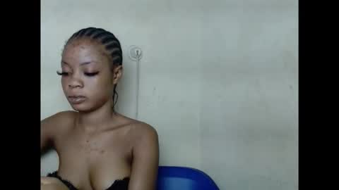 sexyxpeach online show from September 20, 6:20 pm