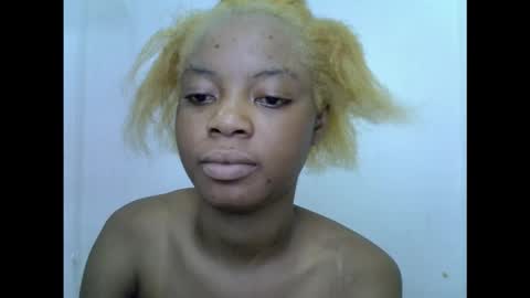 Snapshot of sexyxpeach chatting on January 10, 5:37 pm sexyxpeach online show from January 10, 5:37 pm