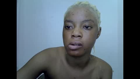 Snapshot of sexyxpeach chatting on January 14, 8:36 pm sexyxpeach online show from January 14, 8:36 pm