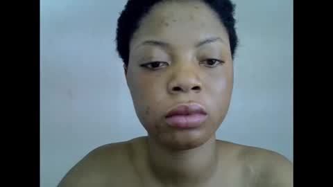 Snapshot of sexyxpeach chatting on February 22, 2:48 pm sexyxpeach online show from February 22, 2:48 pm