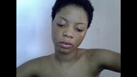 Snapshot of sexyxpeach chatting on February 27, 1:44 pm sexyxpeach online show from February 27, 1:44 pm