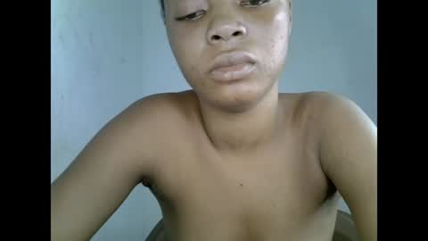 sexyxpeach online show from July 16, 9:32 pm