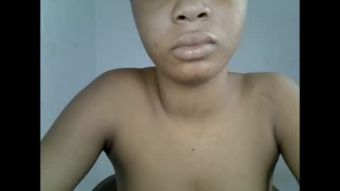 sexyxpeach online show from July 20, 9:28 pm