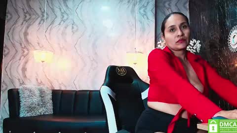 MADAME  online show from December 2, 11:37 am