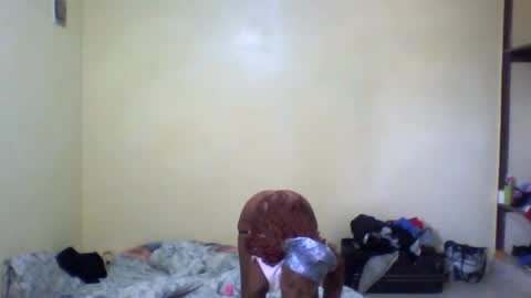 Snapshot of sexyy_tiny chatting on February 18, 11:44 am Mel online show from February 18, 11:44 am