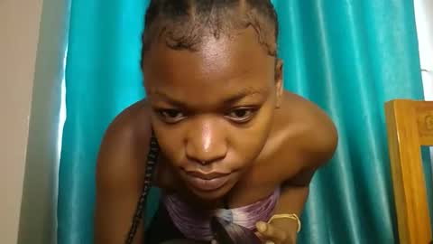 sexyylucyy online show from March 22, 9:23 am