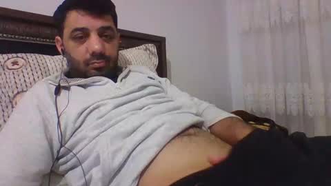 Snapshot of sexyyy_mannn chatting on February 15, 8:43 pm sexyyy_mannn online show from February 15, 8:43 pm
