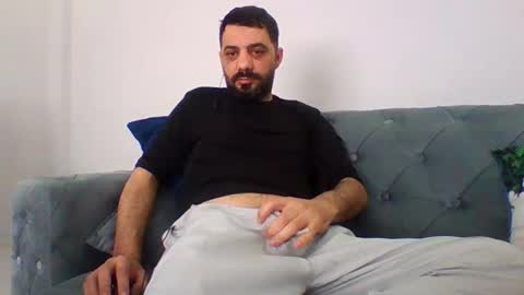 Snapshot of sexyyy_mannn chatting on May 28, 9:50 am sexyyy_mannn online show from May 28, 9:50 am
